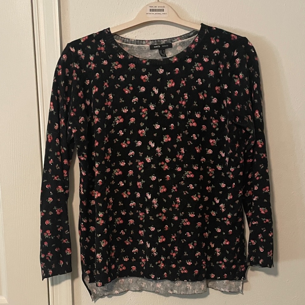 MNG basics mango black floral sweater pullover